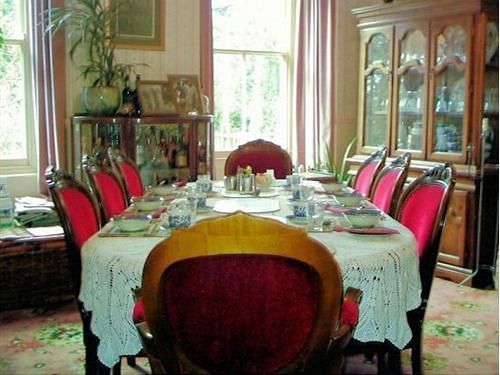 Brynhonddu Country House B&B 阿伯加文尼 外观 照片